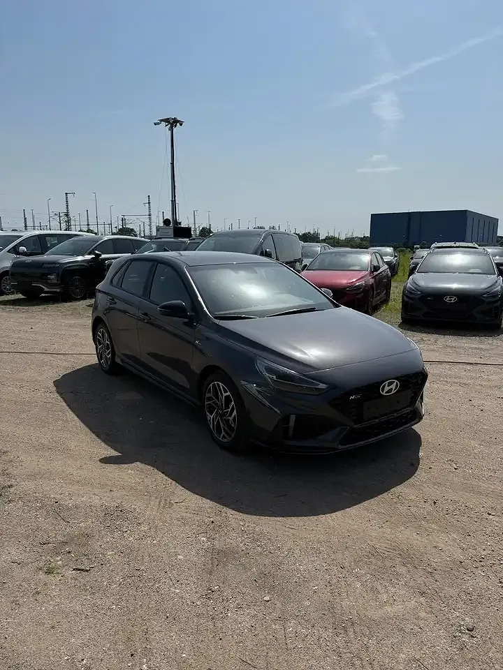Hyundai i30 - Thumbnail 3