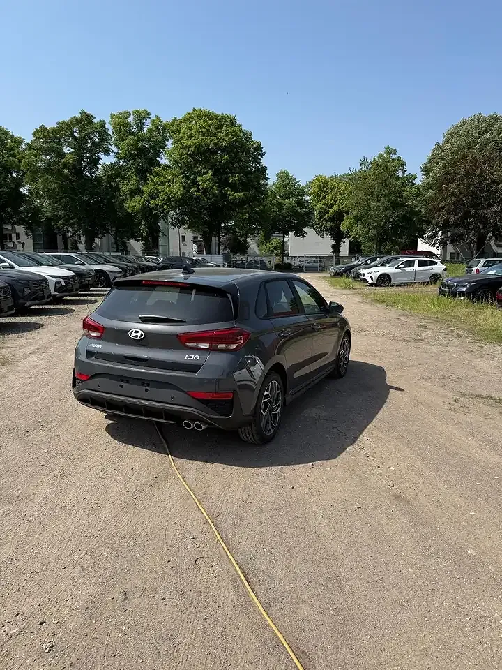 Hyundai i30 - Thumbnail 6