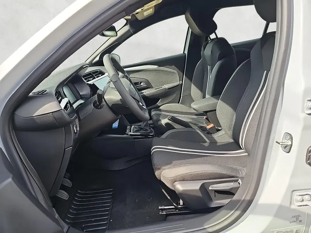Opel Corsa - Thumbnail 10