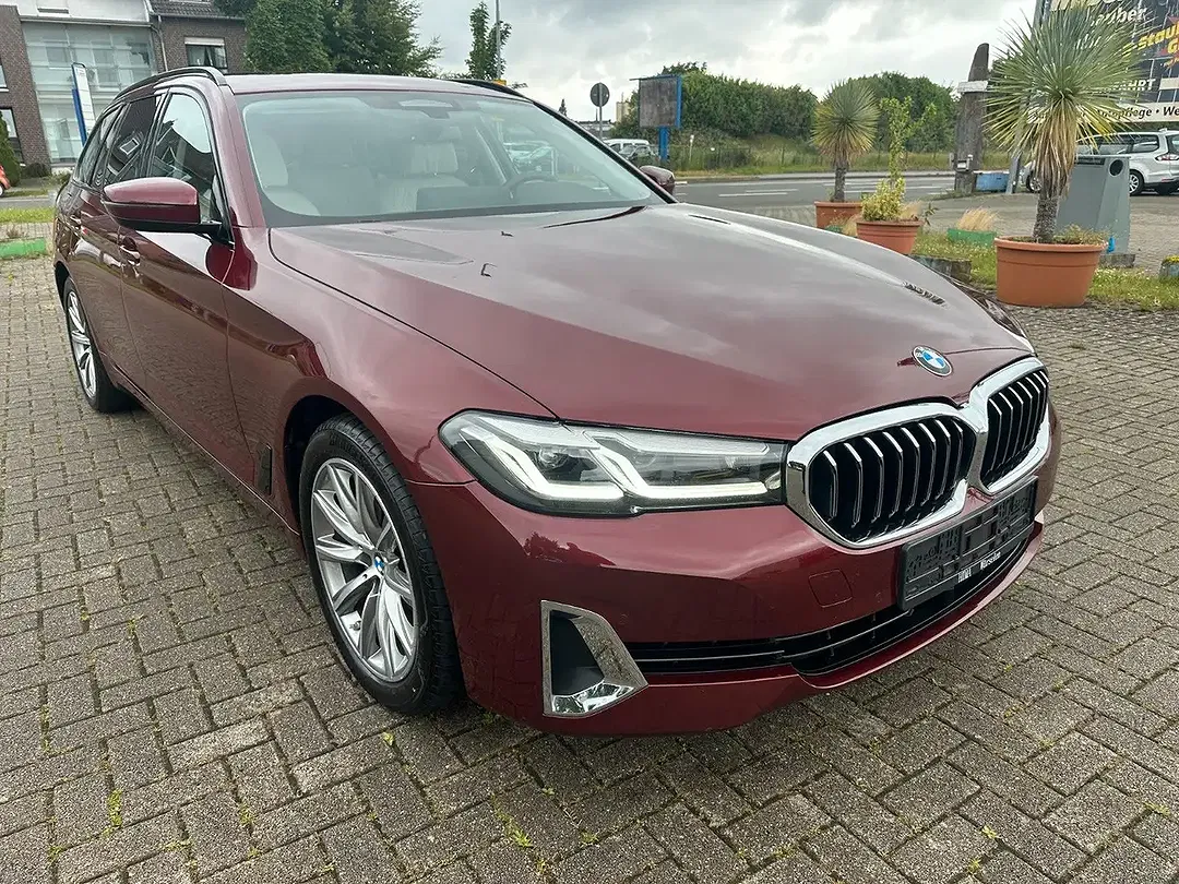 BMW 520 - Thumbnail 4