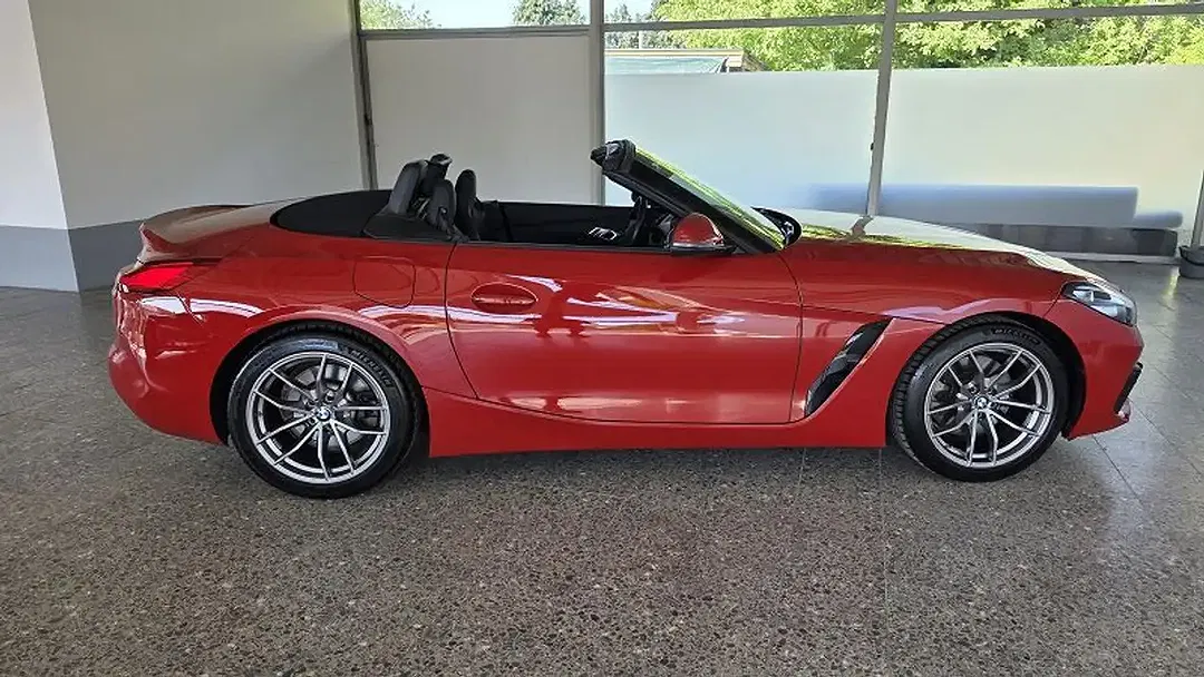 BMW Z4 - Thumbnail 4