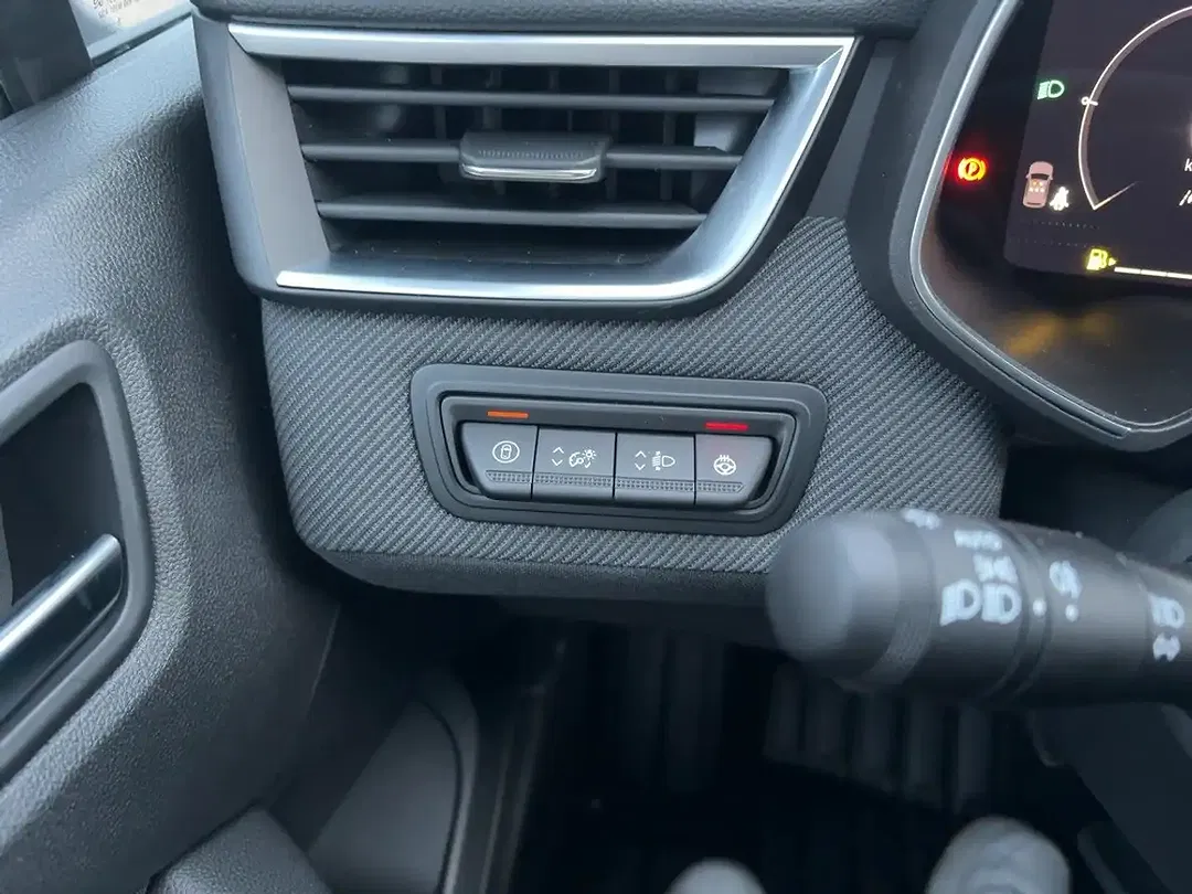 Renault Clio - Thumbnail 14