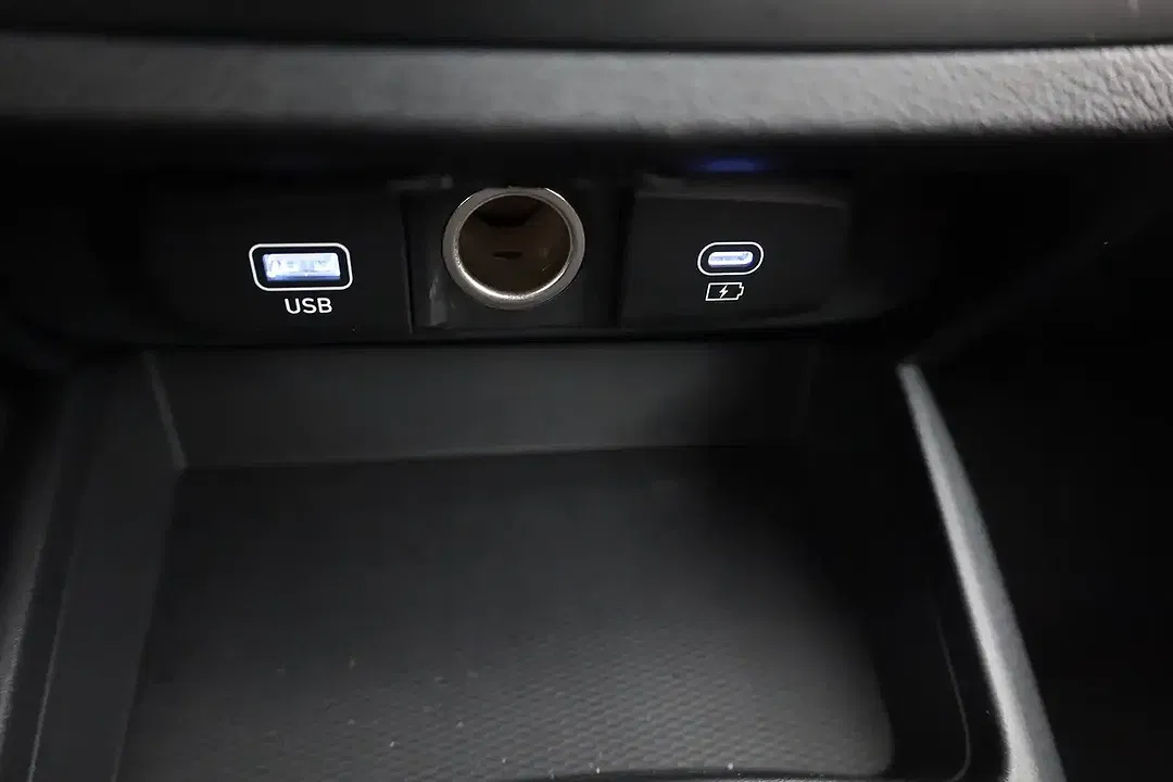 Hyundai i10 - Thumbnail 12