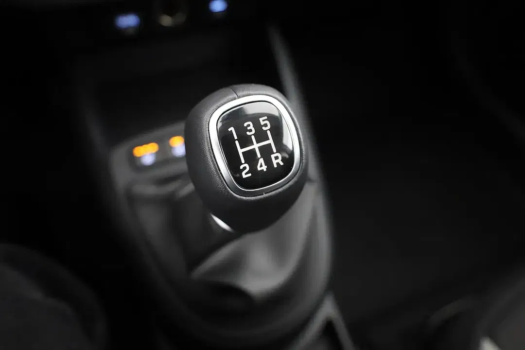 Hyundai i10 - Thumbnail 14