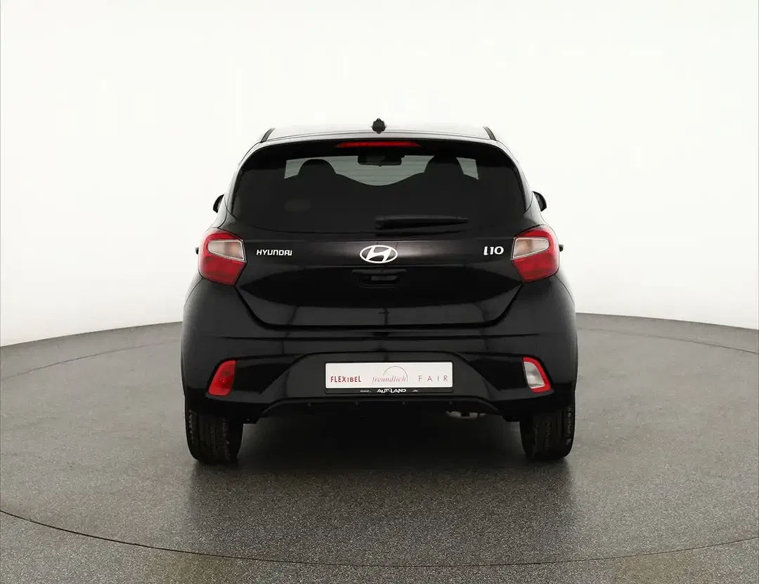 Hyundai i10 - Thumbnail 3