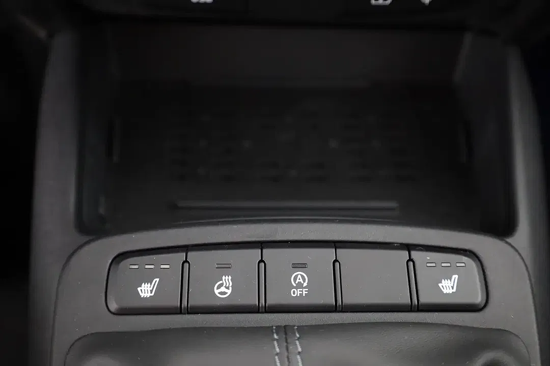 Hyundai i10 - Thumbnail 12