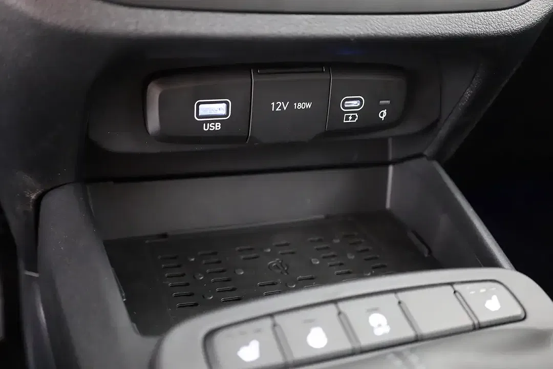 Hyundai i10 - Thumbnail 13