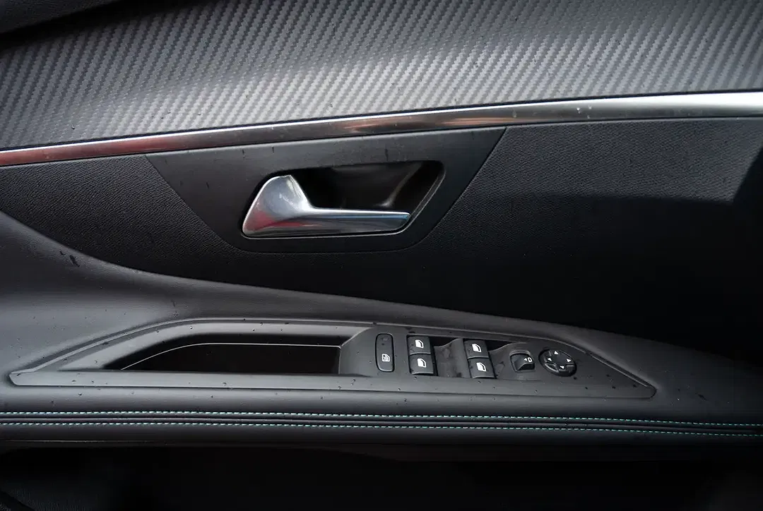 Peugeot 3008 - Thumbnail 13