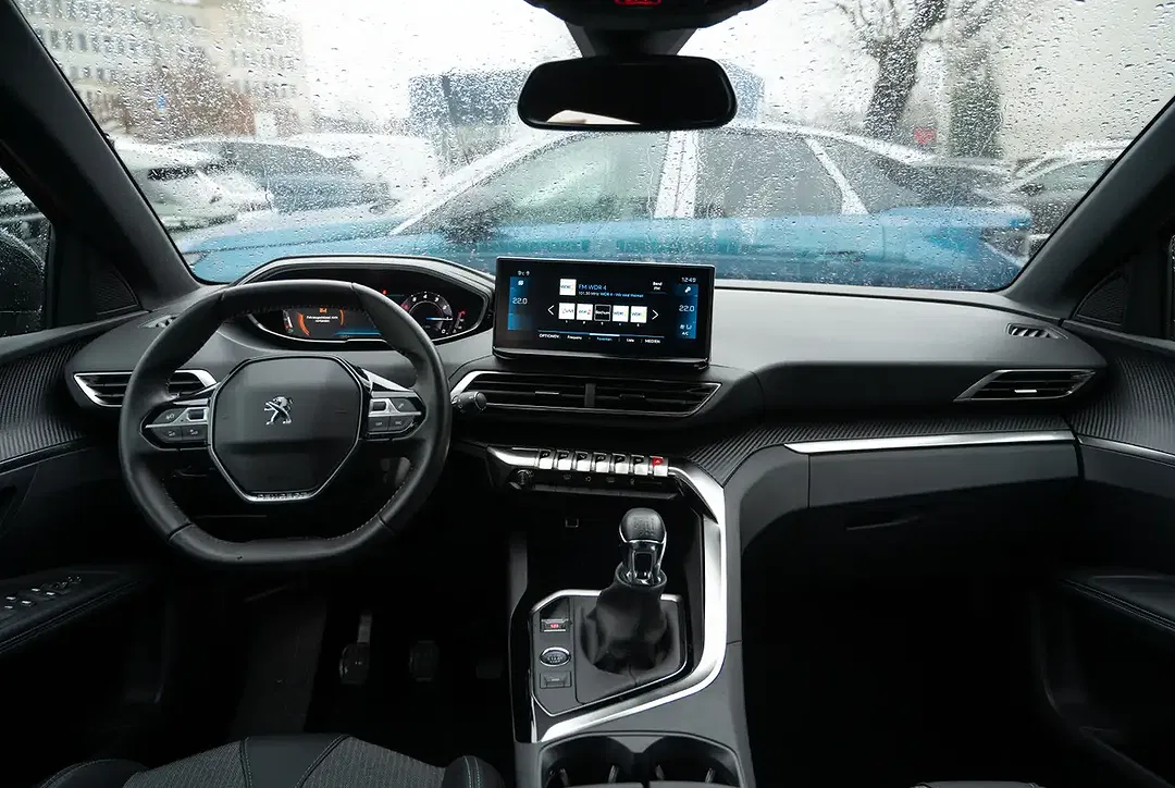 Peugeot 3008 - Thumbnail 6