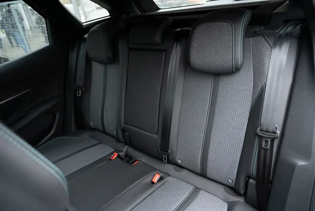 Peugeot 3008 - Thumbnail 8