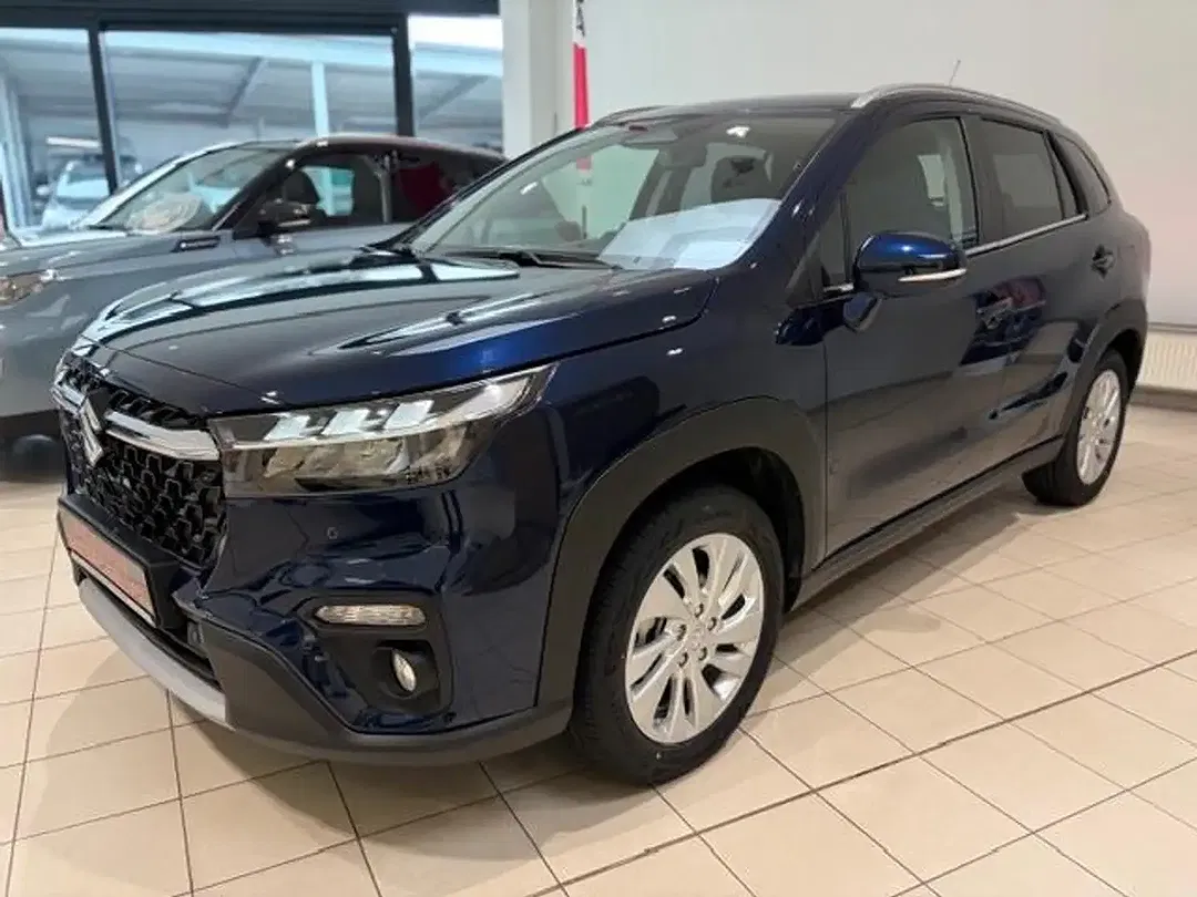 Suzuki SX4 S-Cross - Thumbnail 3