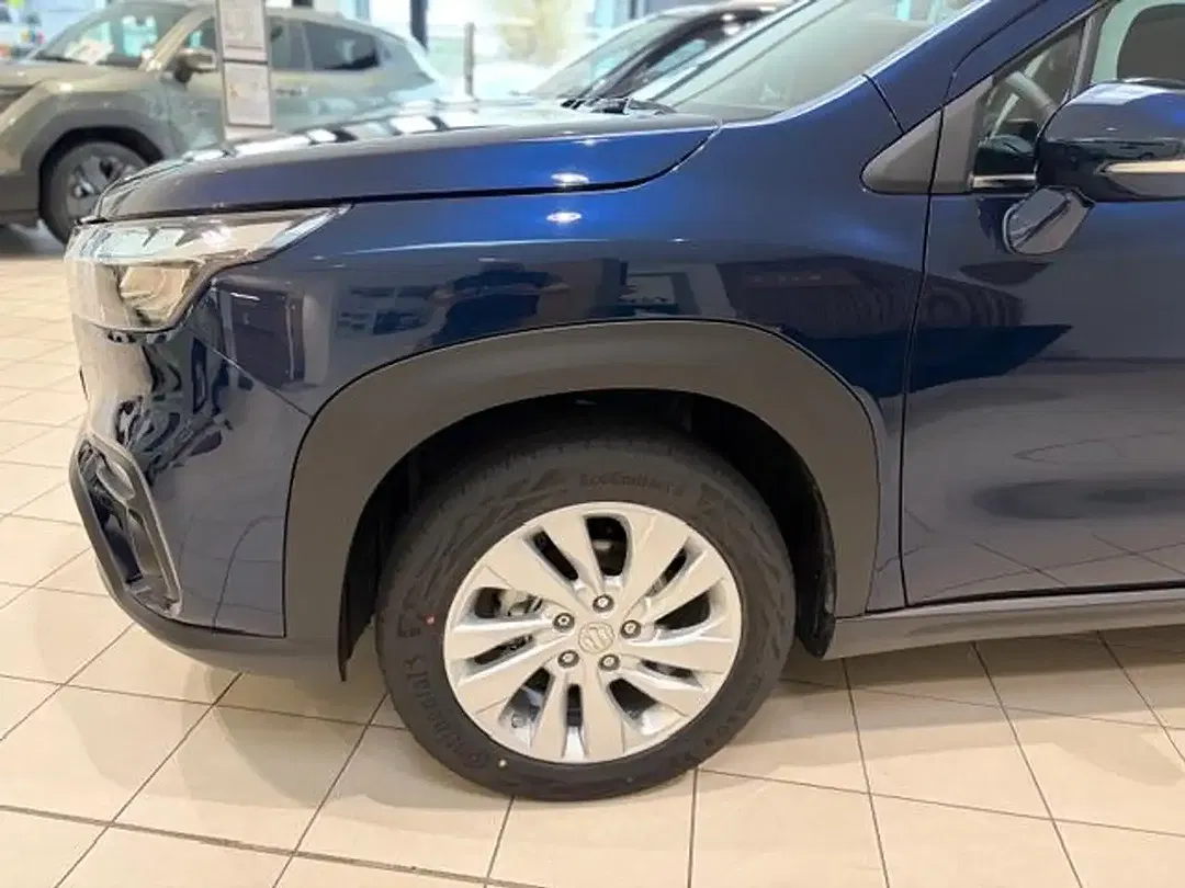 Suzuki SX4 S-Cross - Thumbnail 4