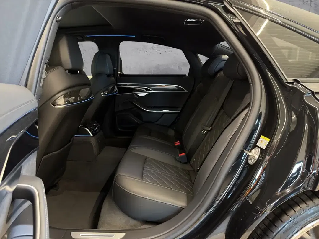 Audi S8 - Thumbnail 10