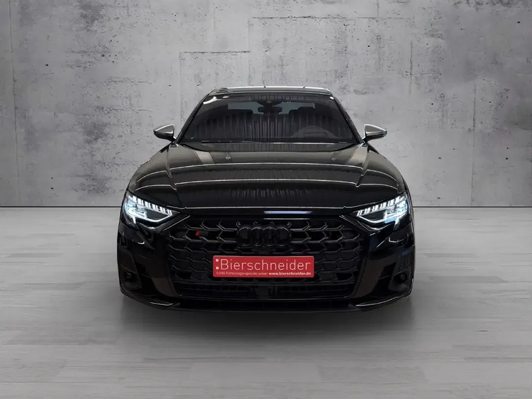 Audi S8 - Thumbnail 2