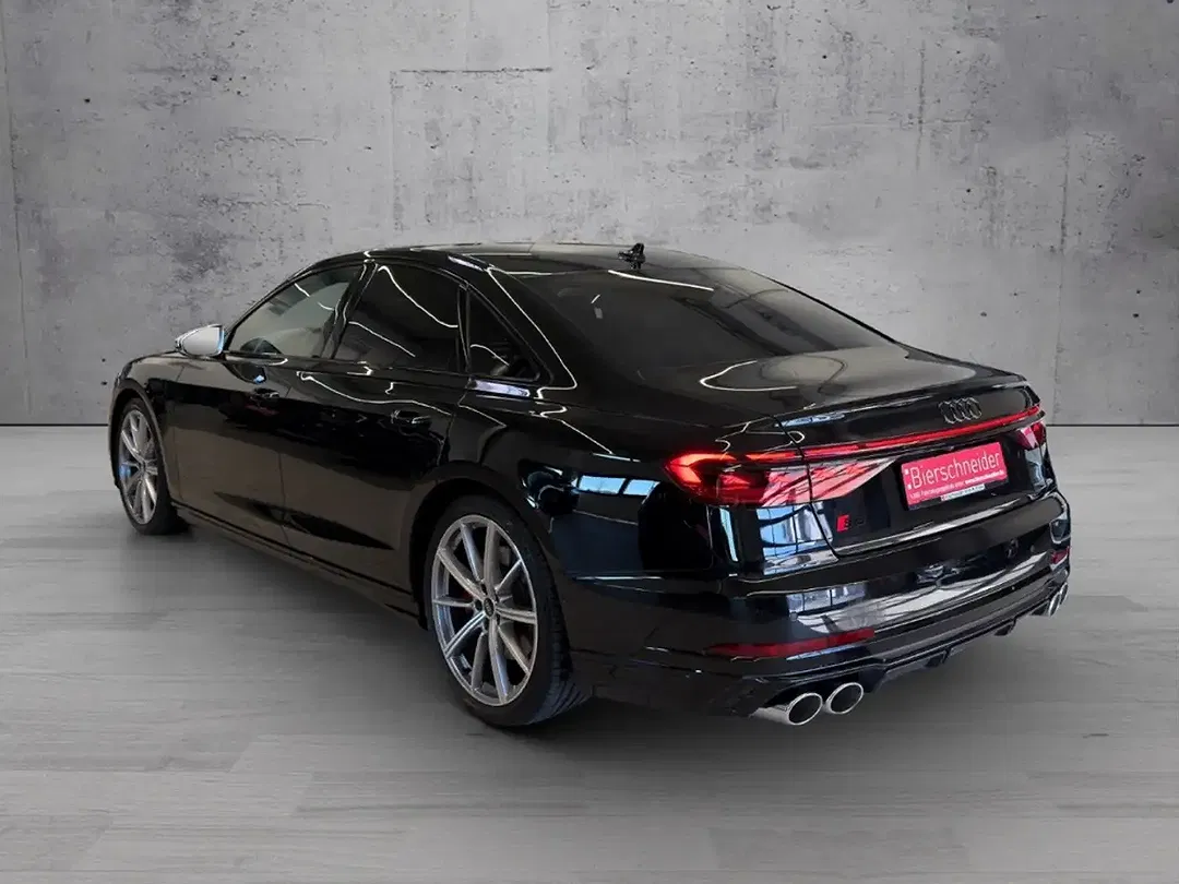 Audi S8 - Thumbnail 5