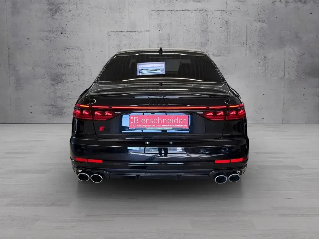 Audi S8 - Thumbnail 6