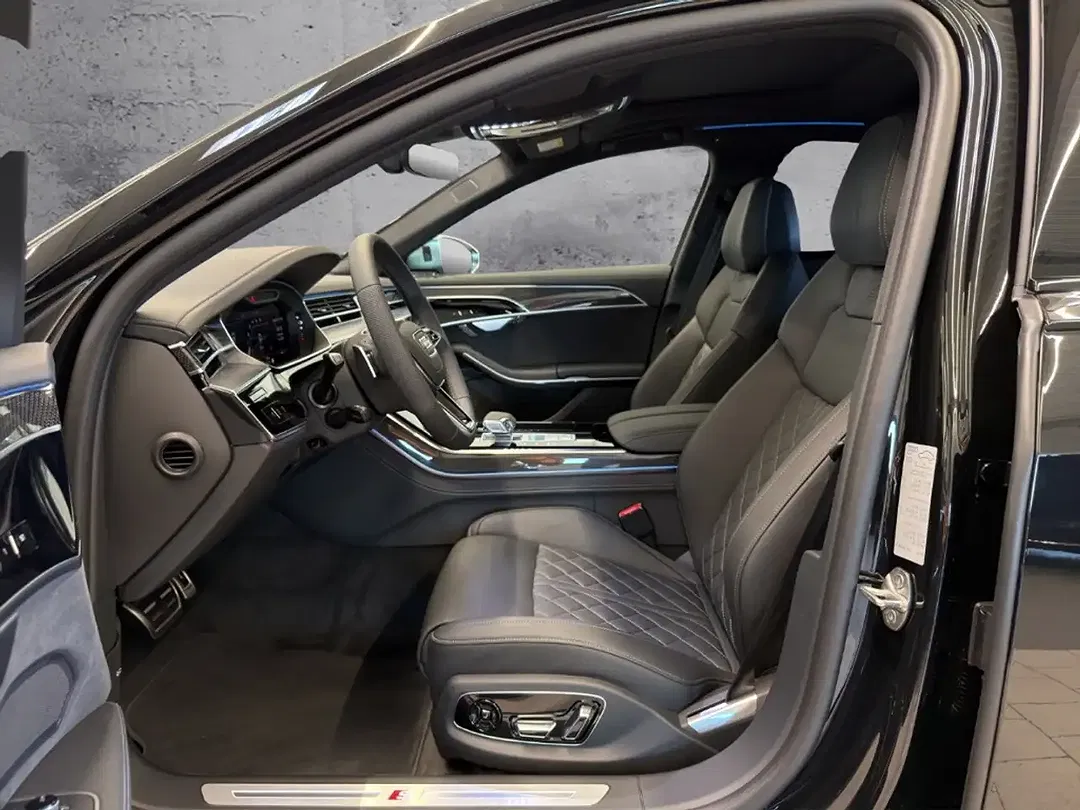 Audi S8 - Thumbnail 8