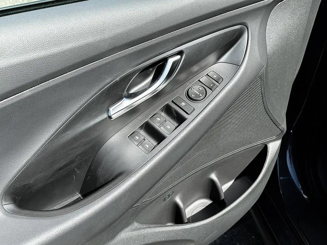 Hyundai i30 - Thumbnail 14