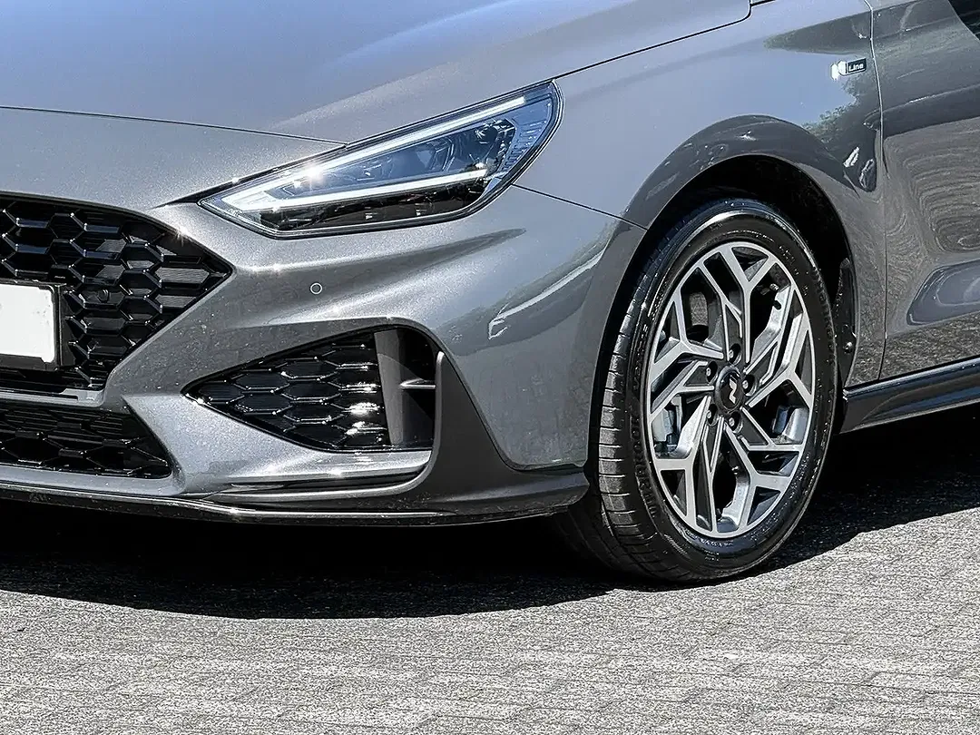 Hyundai i30 - Thumbnail 3