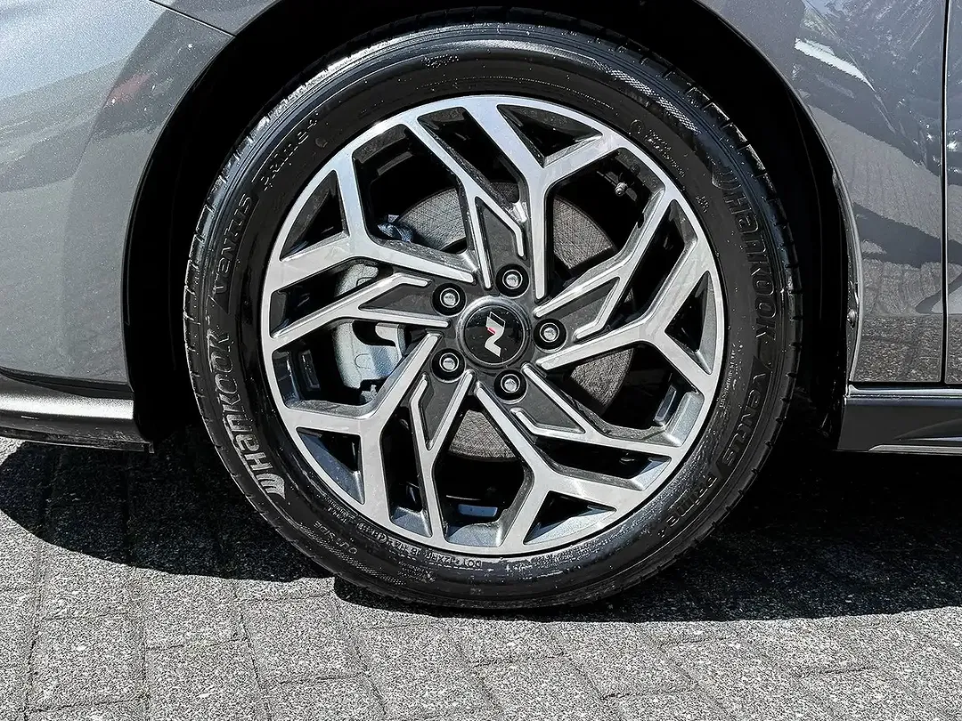 Hyundai i30 - Thumbnail 4