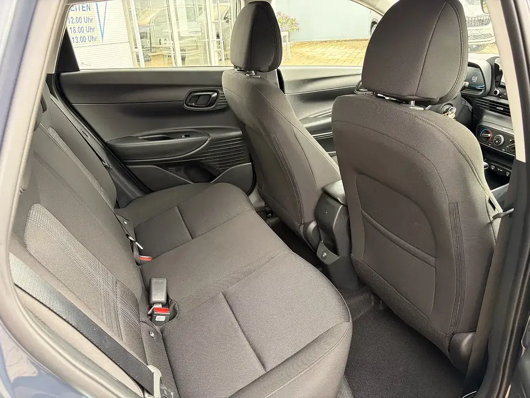 Hyundai i20 - Thumbnail 6