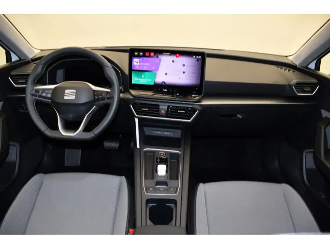 SEAT Leon - Thumbnail 3