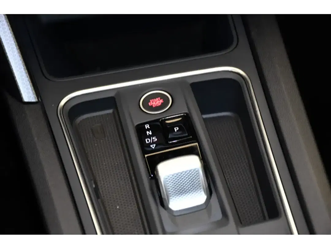 SEAT Leon - Thumbnail 5