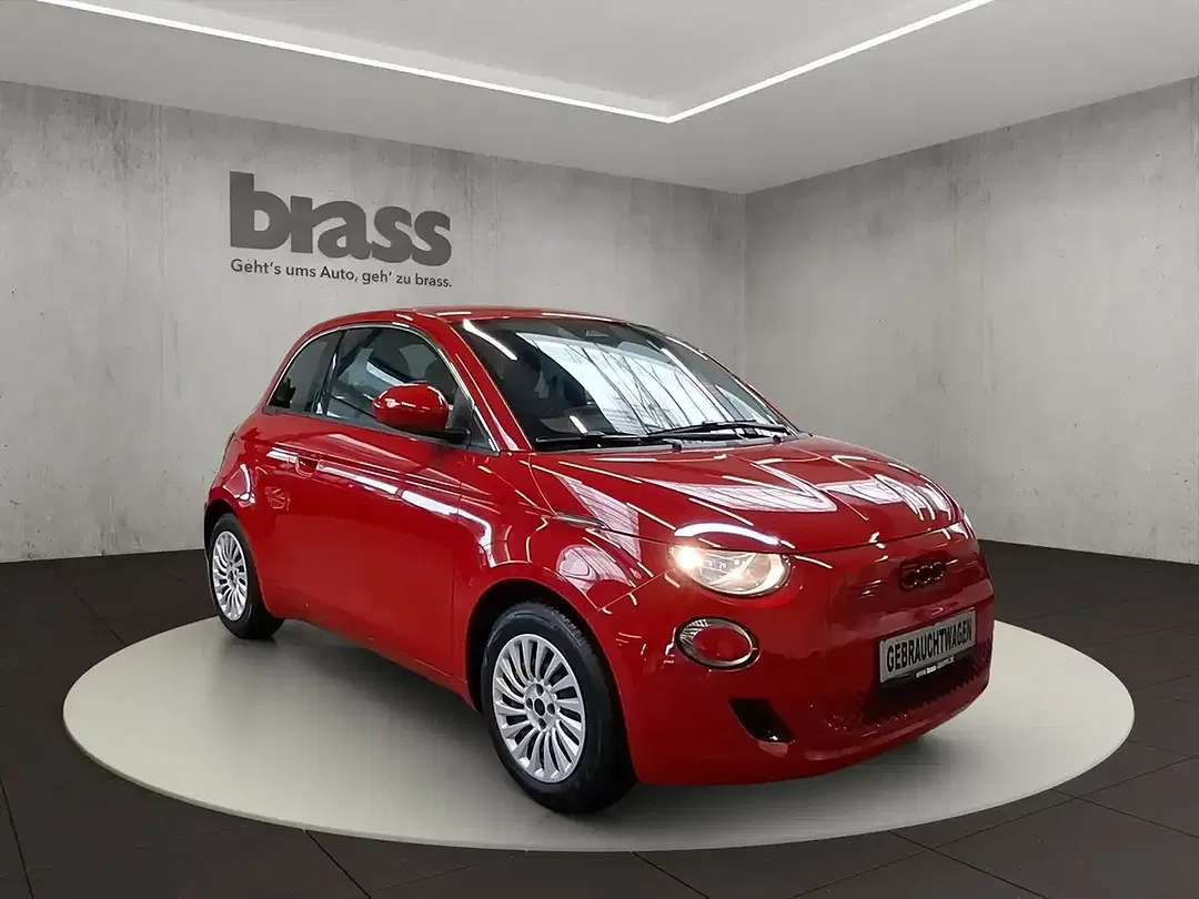Fiat 500e - Thumbnail 4