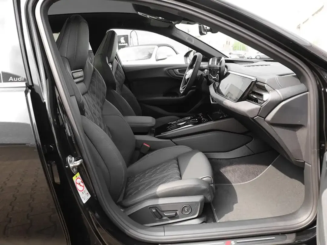 Audi S5 - Thumbnail 4