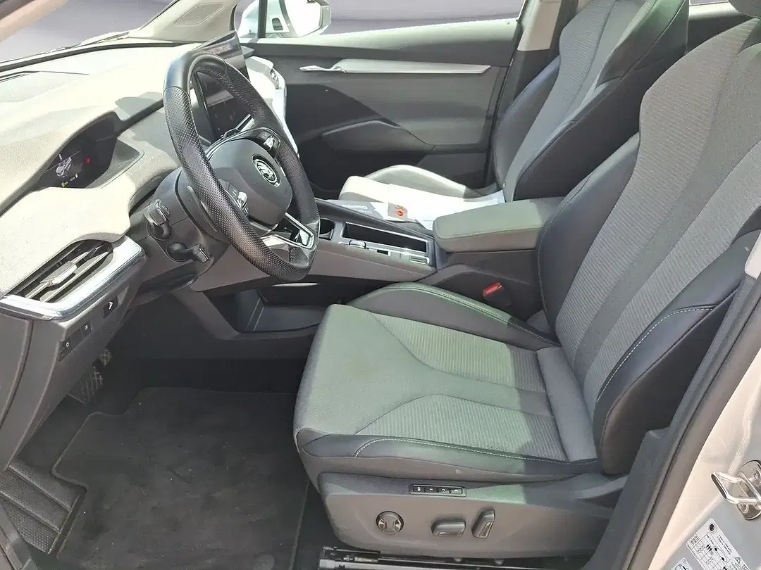 Skoda Enyaq - Thumbnail 8