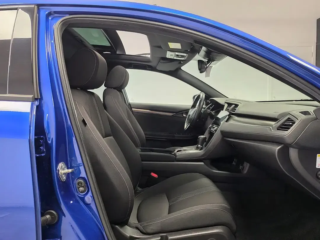 Honda Civic - Thumbnail 12
