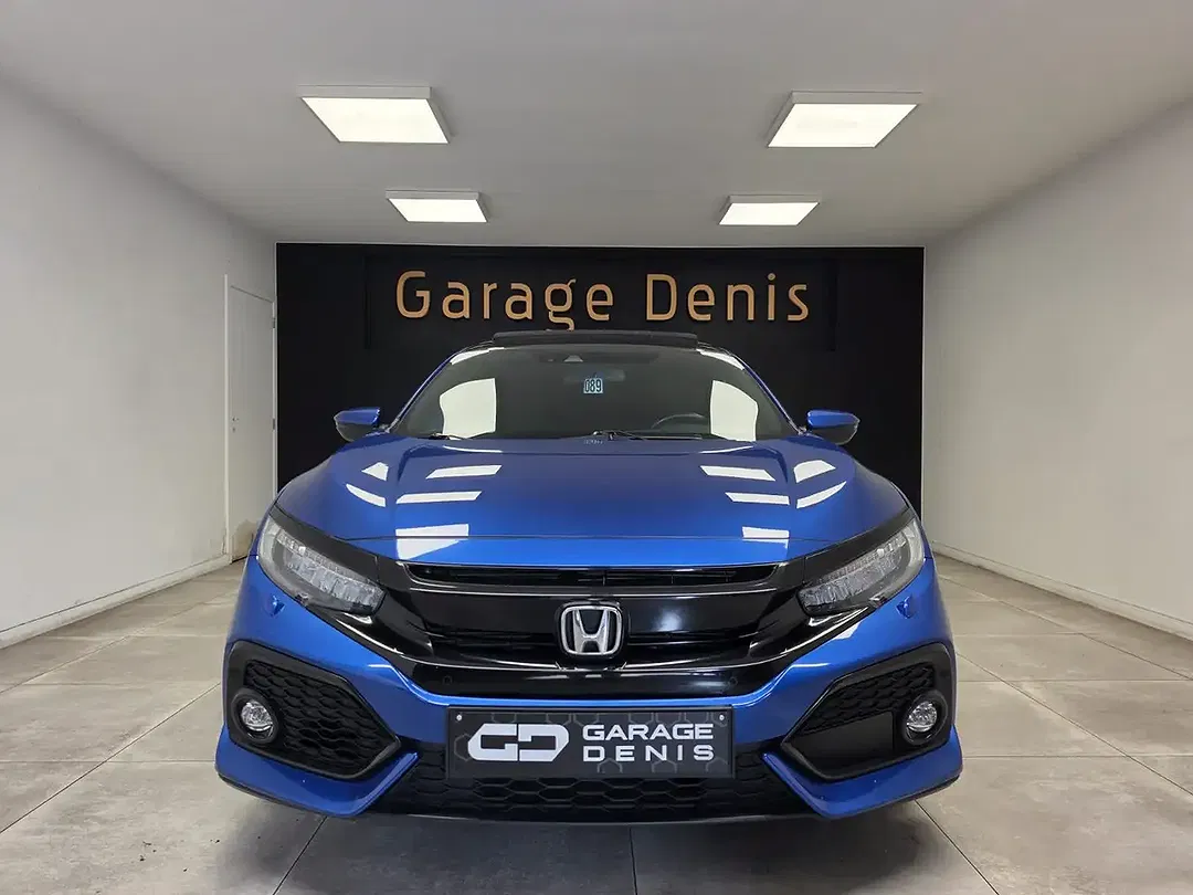 Honda Civic - Thumbnail 2