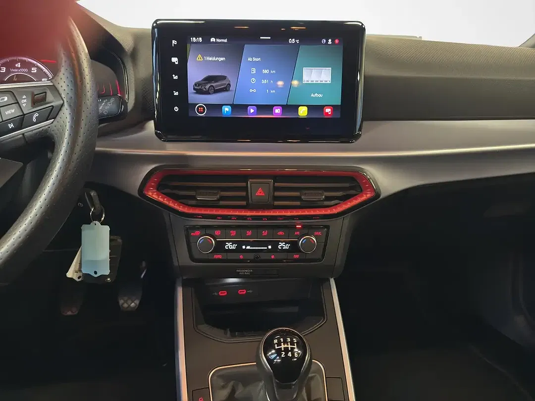 SEAT Arona - Thumbnail 10