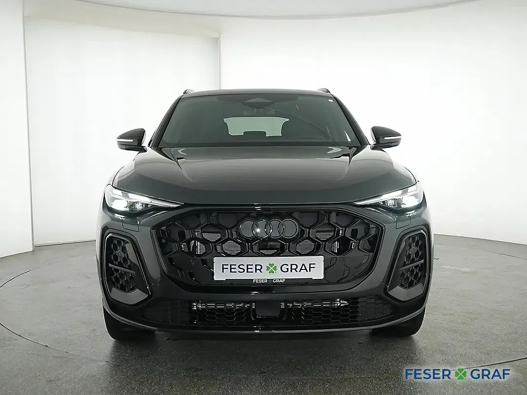 Audi Q5 - Thumbnail 10