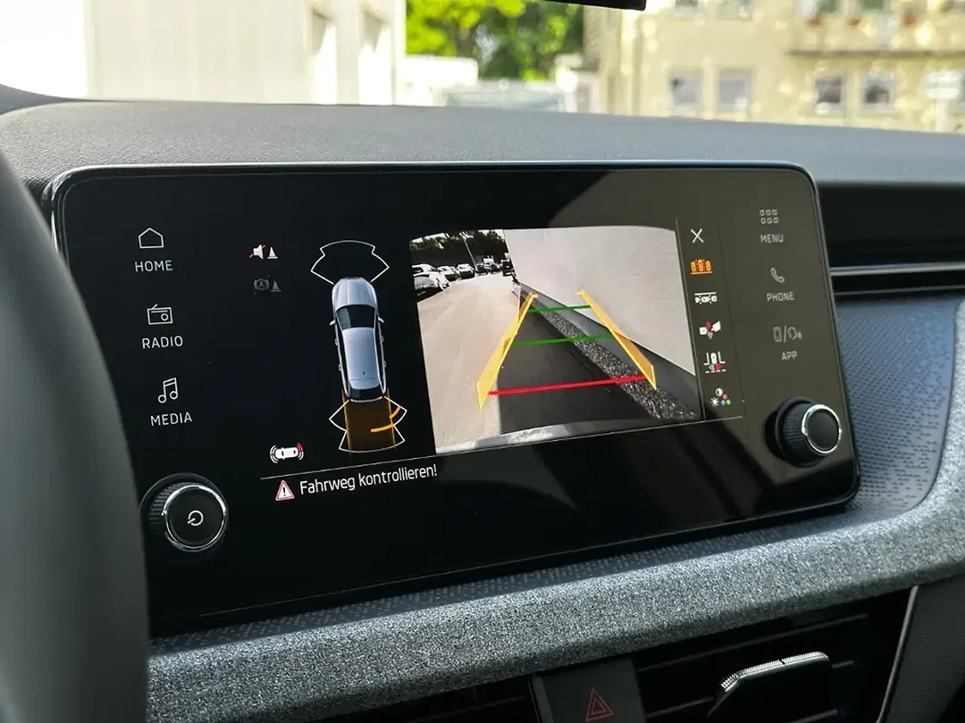 Skoda Scala - Thumbnail 10