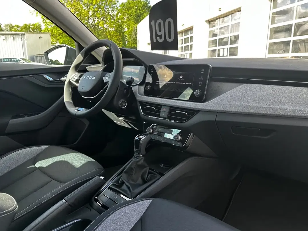 Skoda Scala - Thumbnail 4