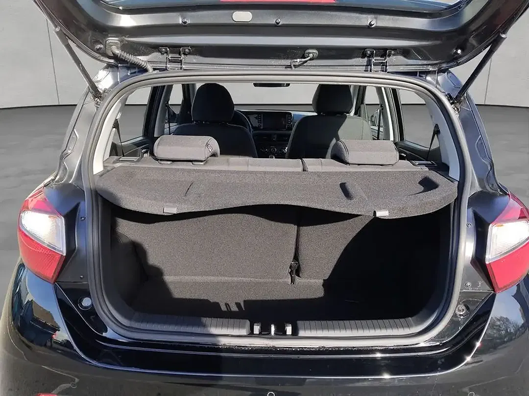 Hyundai i10 - Thumbnail 4