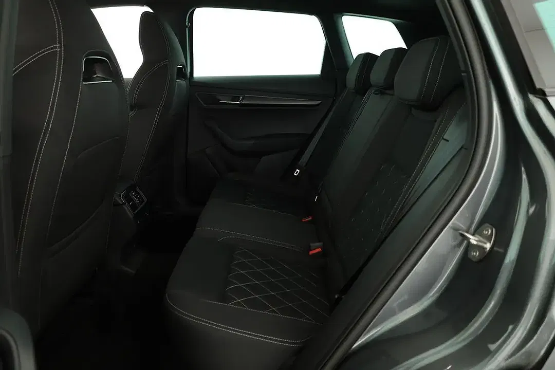Skoda Karoq - Thumbnail 13