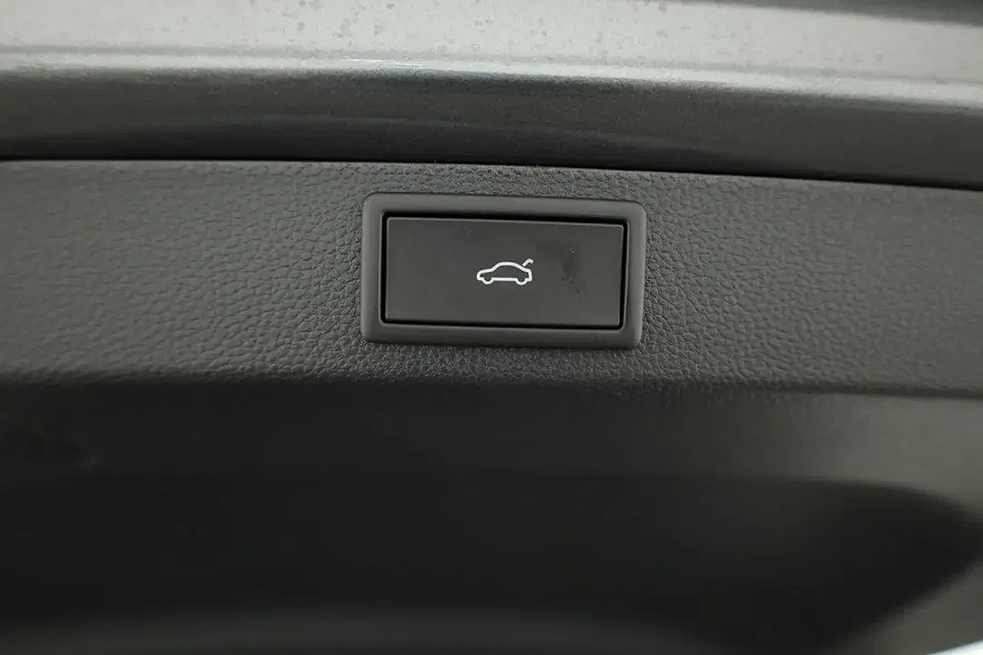 Skoda Karoq - Thumbnail 15