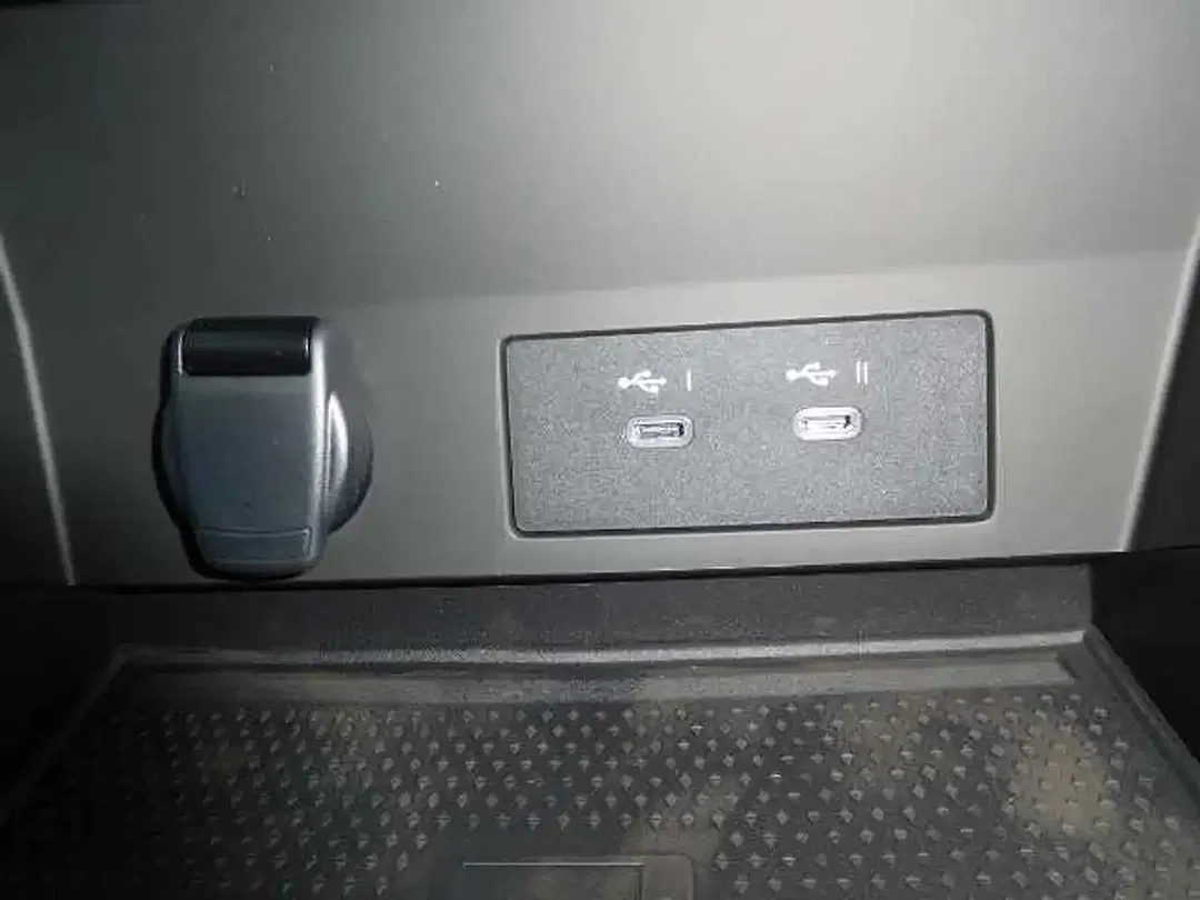 Mitsubishi ASX - Thumbnail 8