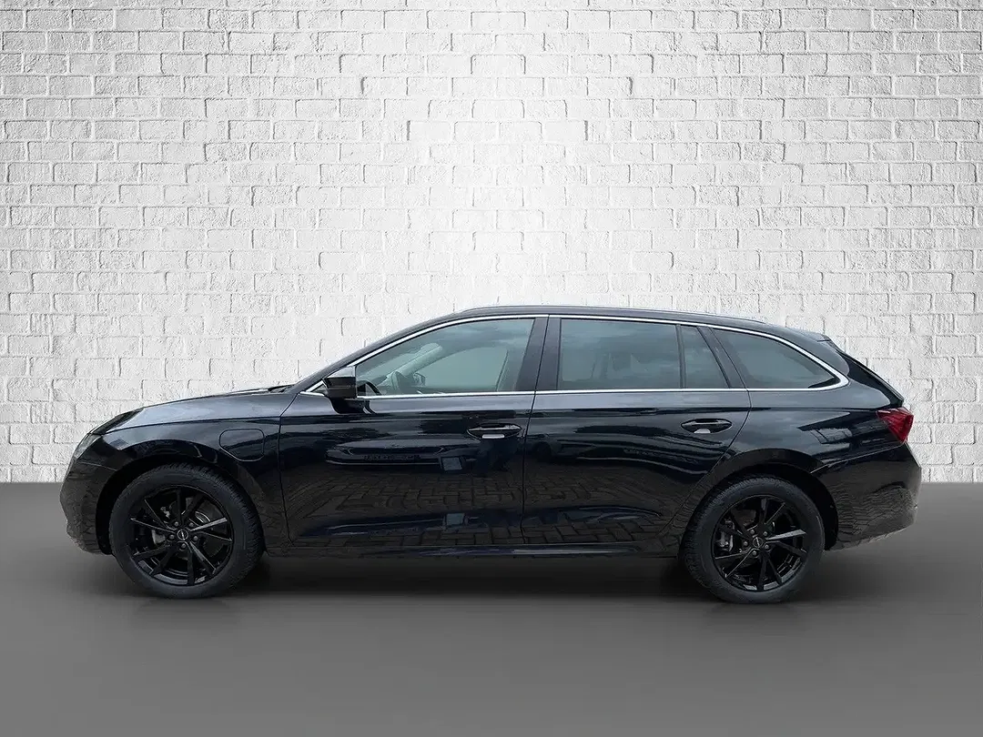 Skoda Octavia - Thumbnail 2