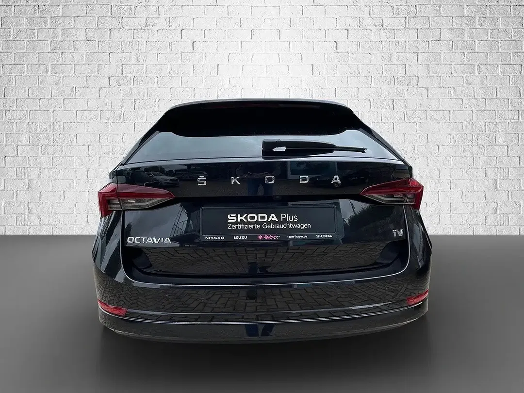 Skoda Octavia - Thumbnail 4
