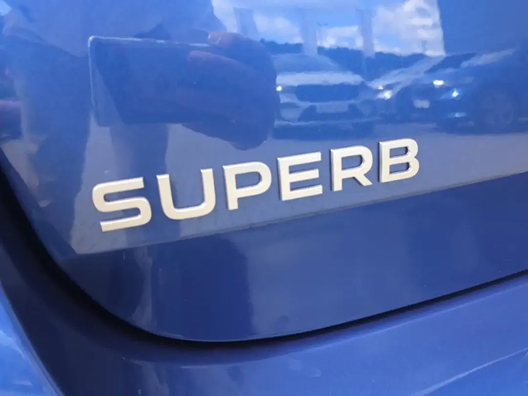 Skoda Superb - Thumbnail 13