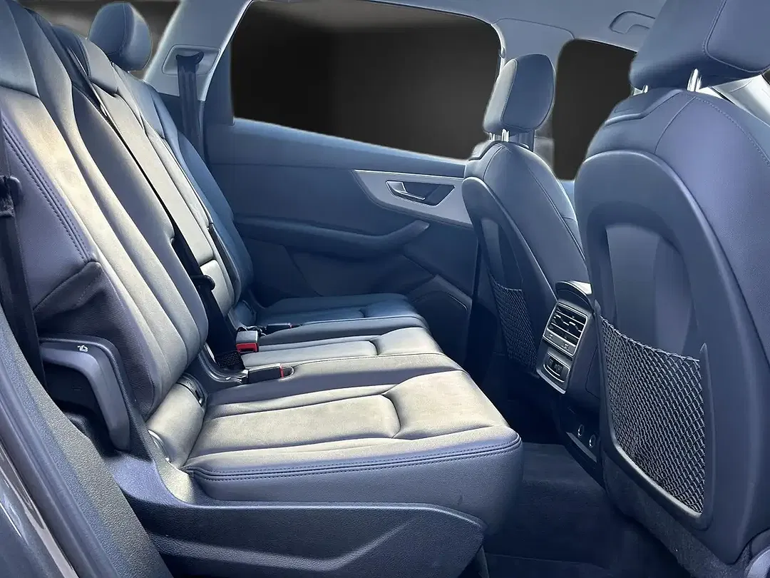 Audi Q7 - Thumbnail 12