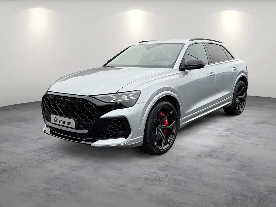 Audi RS Q8 - Thumbnail 1