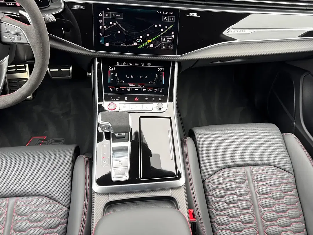 Audi RS Q8 - Thumbnail 10