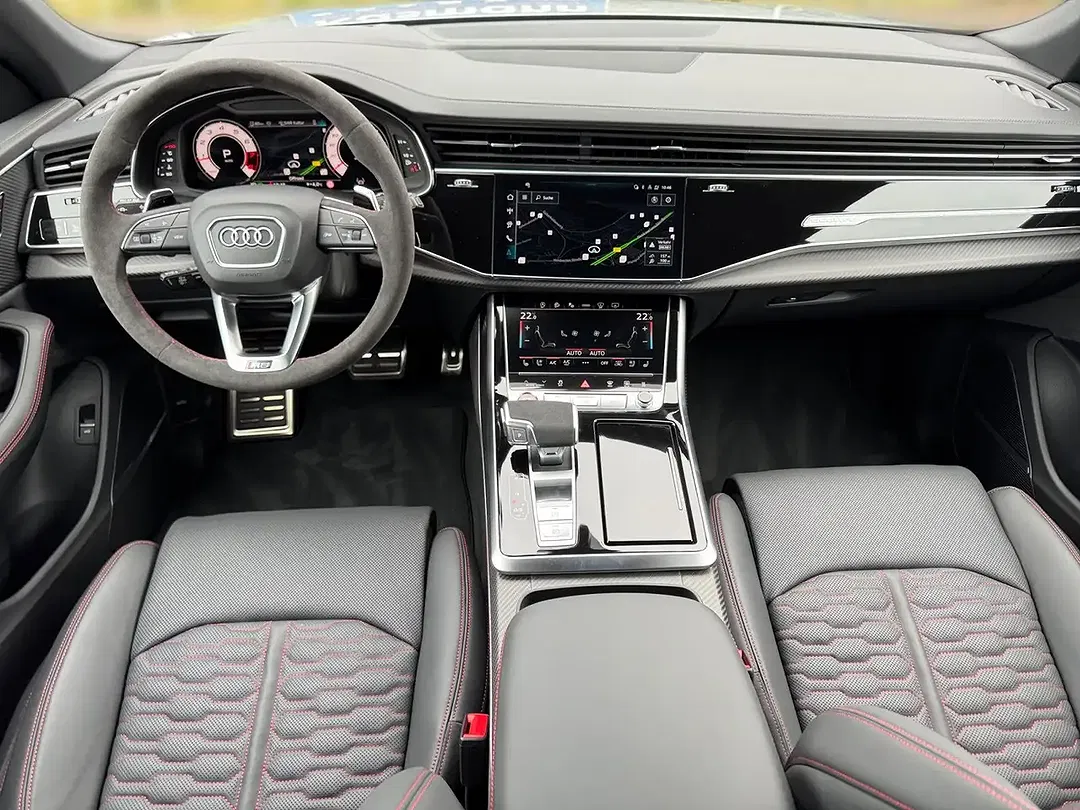 Audi RS Q8 - Thumbnail 7