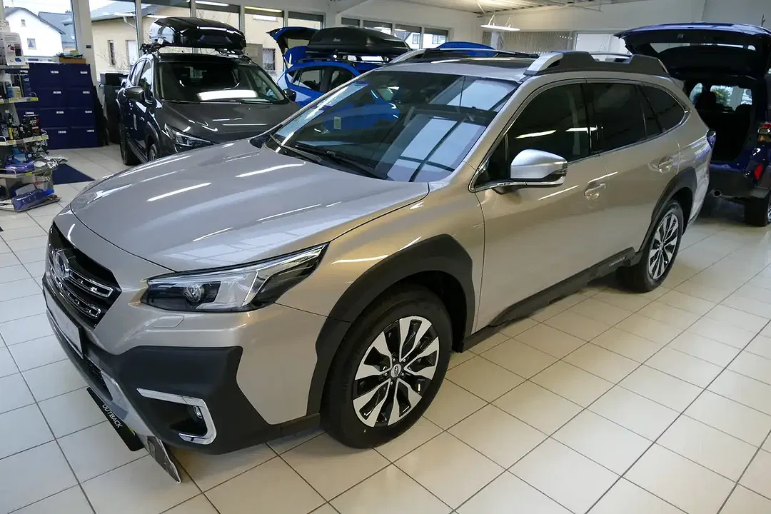 Subaru OUTBACK - Thumbnail 4