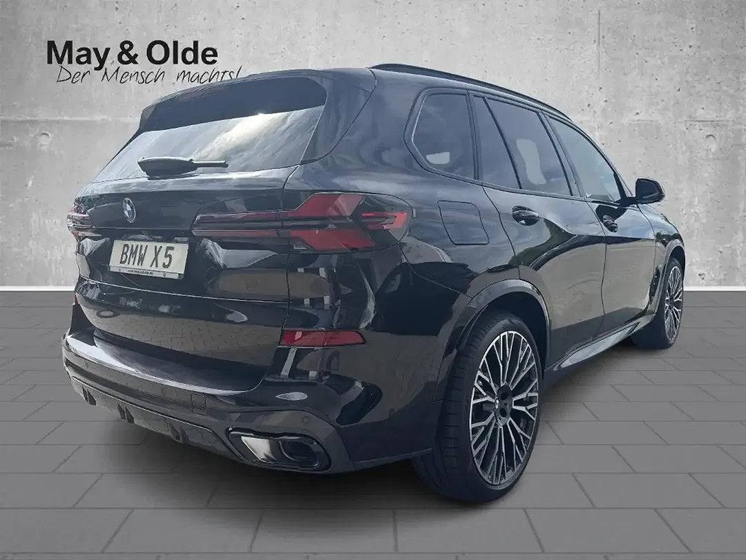 BMW X5 - Thumbnail 3