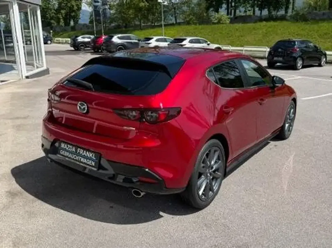Mazda 3 - Thumbnail 5